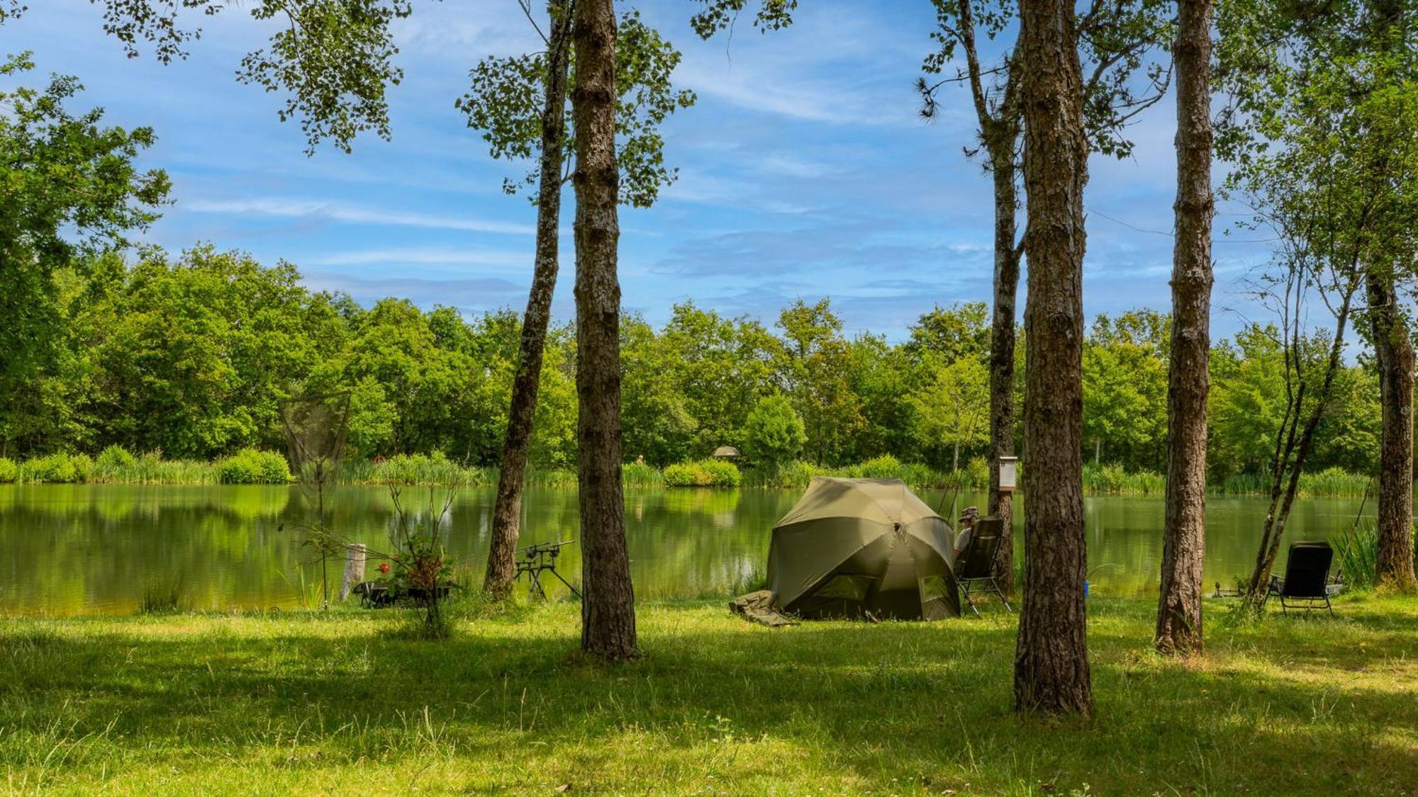 Camping Aubigny-Les Clouzeaux Aubigny  Экстерьер фото