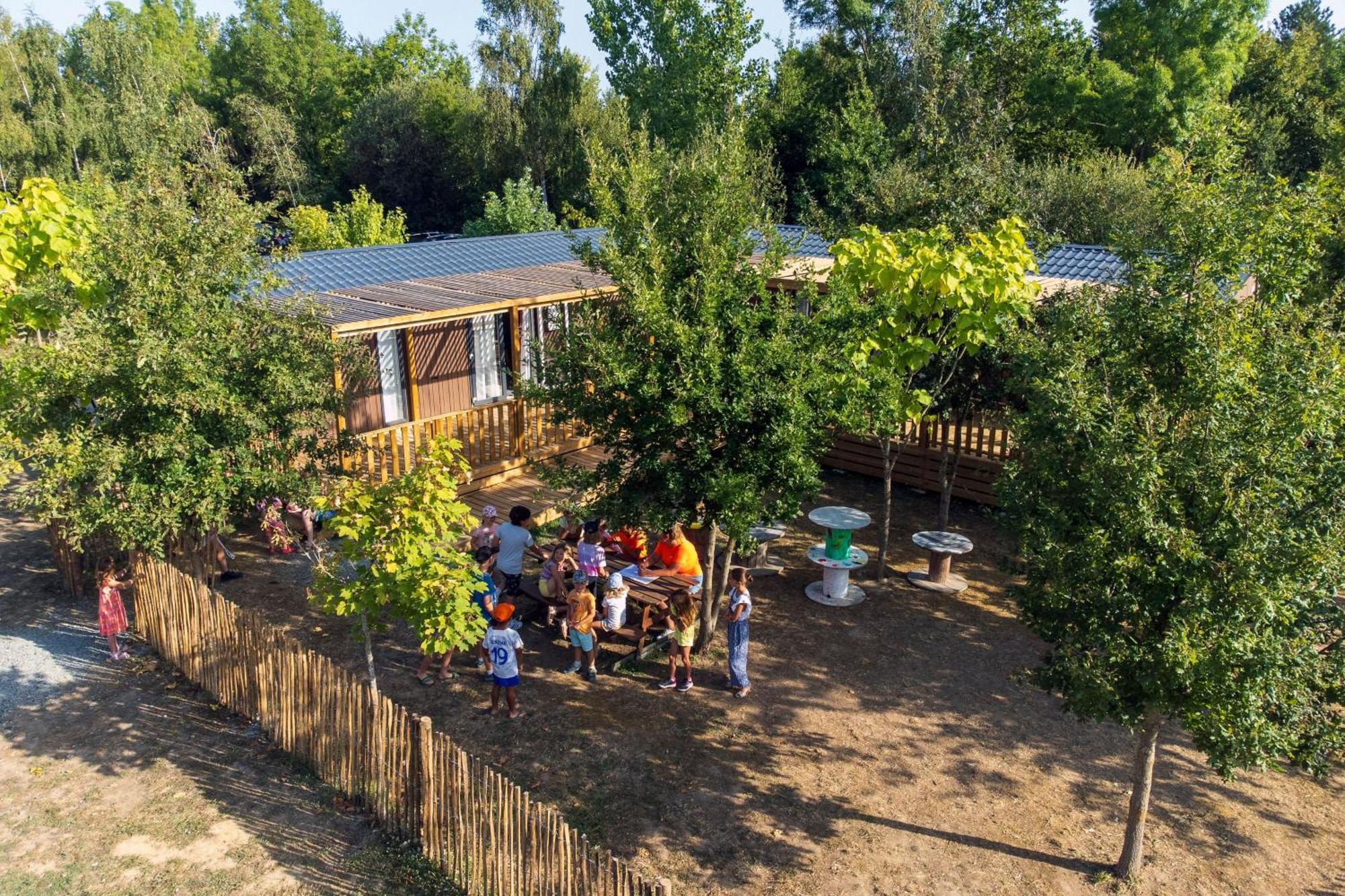 Camping Aubigny-Les Clouzeaux Aubigny  Экстерьер фото
